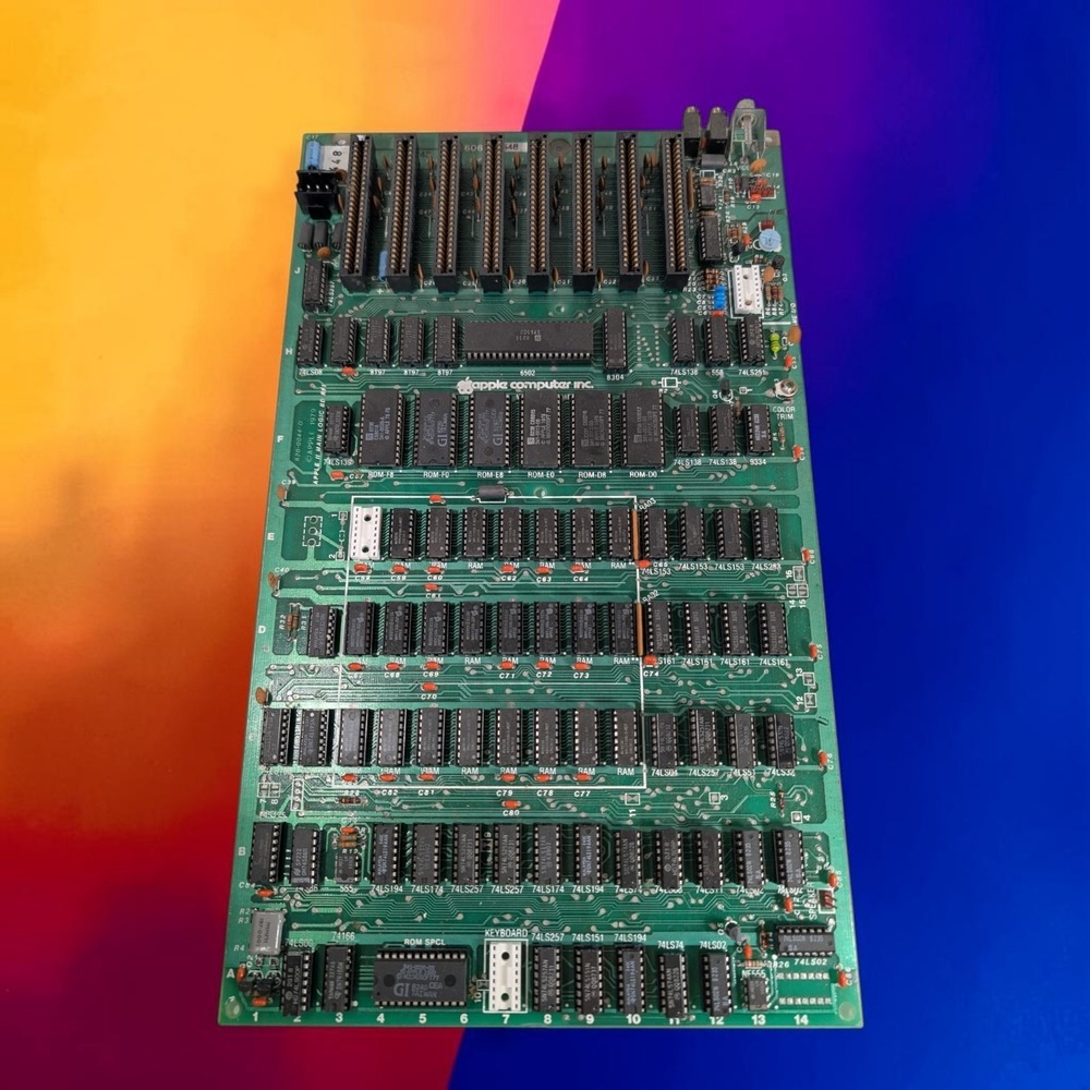 Apple II Plus Logic Board 820-0044-D TESTED 1979 Vintage Motherboard Good 6502